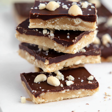 Keto Chocolate Macadamia Nut Bars