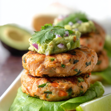 Southwestern salmon burgers