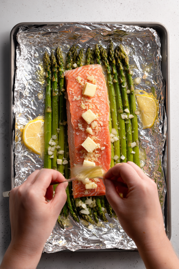 baked salmon in foil packs