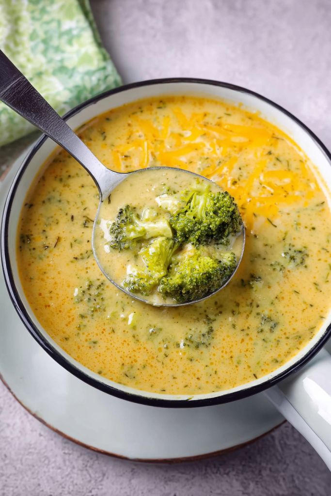 keto broccoli cheese soup