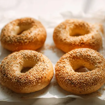 5-Ingredient Keto Bagels