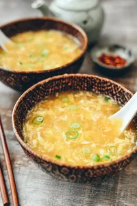Keto Egg Drop Soup (Silky Ribbons, 15 Minutes, 2g Net Carbs)